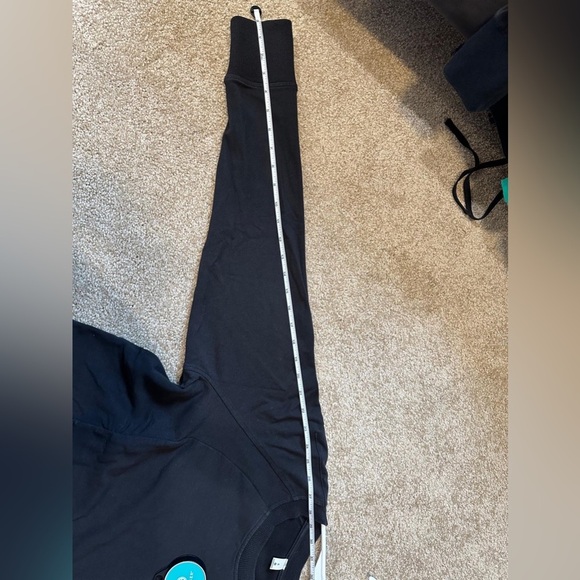Lululemon Scuba Crew Neck Sweatshirt in Black Size 8 - Picture 7 of 11